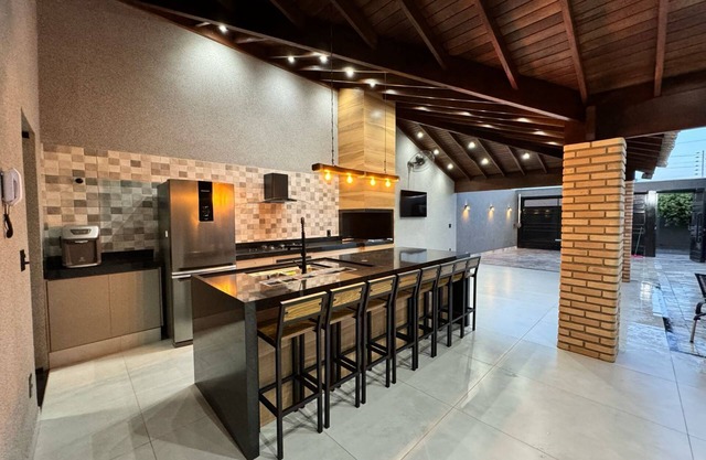 Casa Nova, Moderna e Sofisticada em Catanduva, Próximo a Olimpia e Barretos