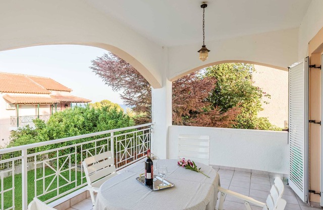 Casa Nebari Seaside Private Home-Up to 9guests