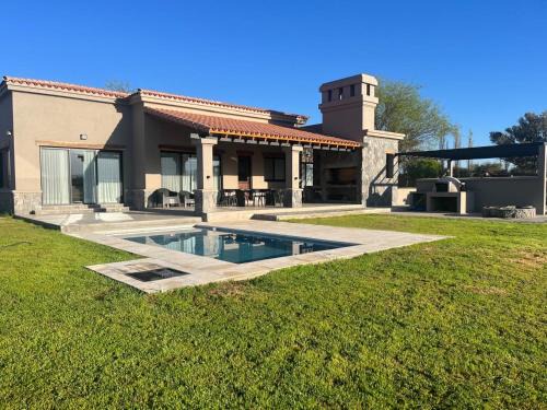 Casa nueva en La Estancia de Cafayate