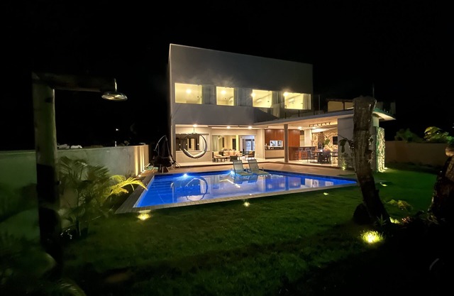 Casa Paraíso - 06 suites - Guarajuba - 200 meters from the beach