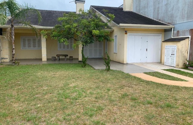 Casa para até 8 pessoas, desconto para semana.