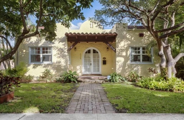 Casa Paradiso – A Sun Drenched Escape with Poolside Cabana Charm