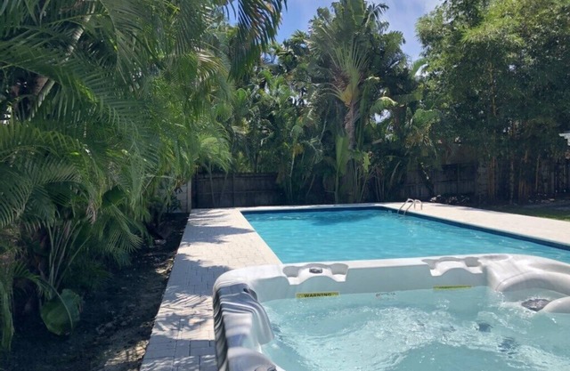 Casa Ria Luxury 7BR House & Private Pool