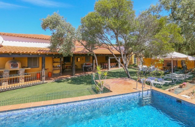 Casa rural Navalonguilla Santa Olalla del Cala by Ruralidays