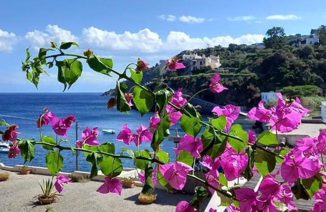 Casa vacanze Lipari da Sergio spiaggia sotto casa