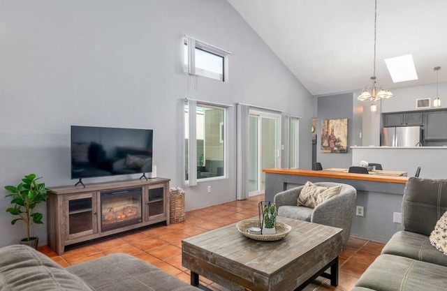 Casas Adobes Escape | Relaxing Tucson Stay