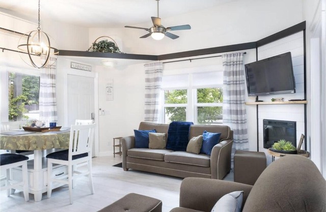 Casita Bella Vita in Summerland