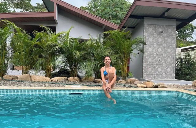 Casita Tropical, walking to the beachn