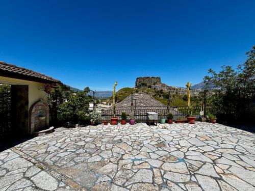 Castle View Traditional House in Gjirokastër