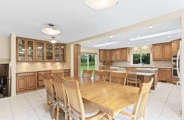 Catawba Island House rental beside CIC & minutes to ferries, twin oast & orchard