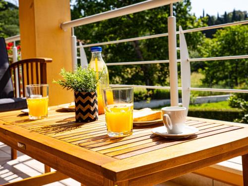 Catherine Luxury Holiday House close to Corfu Town