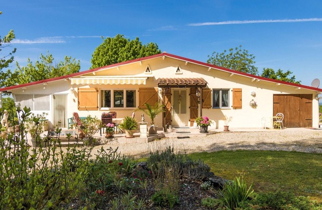 Caves & Castles Escape