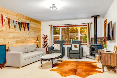 Caz Cabin 6