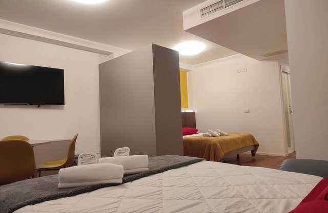 CconfortHotels Suite 104