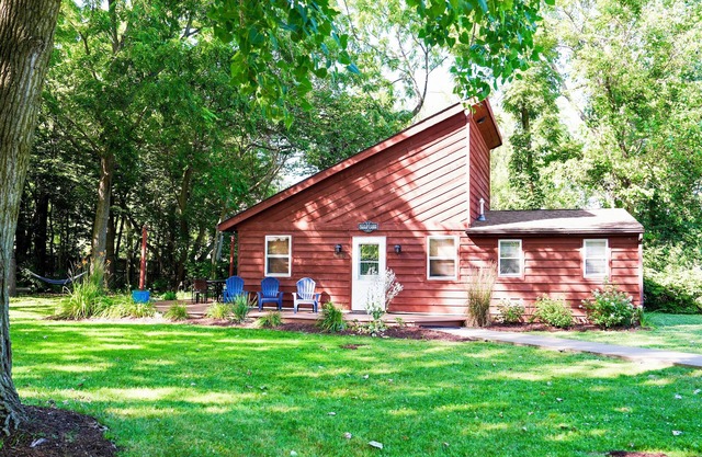 Cedar Cabin, PIB Cabins