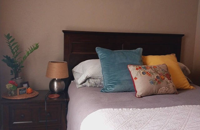 Cedarburg apartment in prime location on Washington Ave