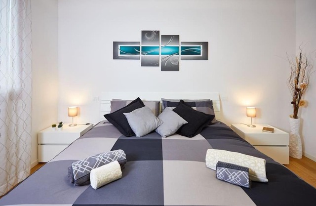 Center Aviano Comfort Suite FREE PARKING WIFI