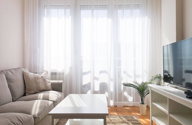 Center, new apartment, two bedrooms + free parking