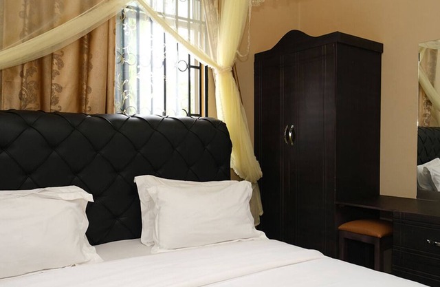 Central Apartments Hotel