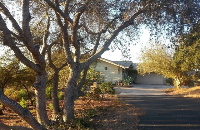 Central Coast living at its best!!