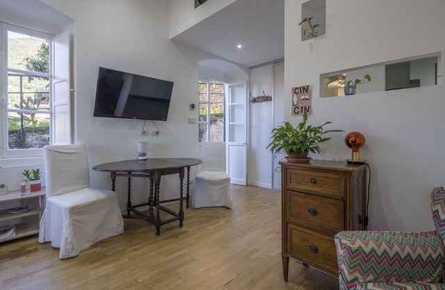 Central Cozy Nest With Parking, Bogliasco