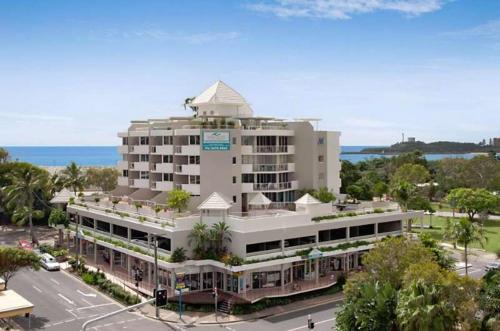 Central Mooloolaba Beachfront Apartment - Located in Sandcastles Resort