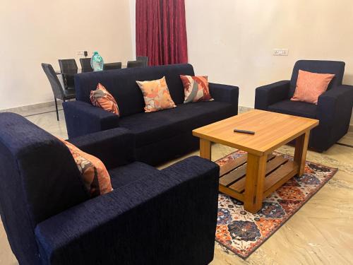 Centrally Located 2bhk Lakdikapul