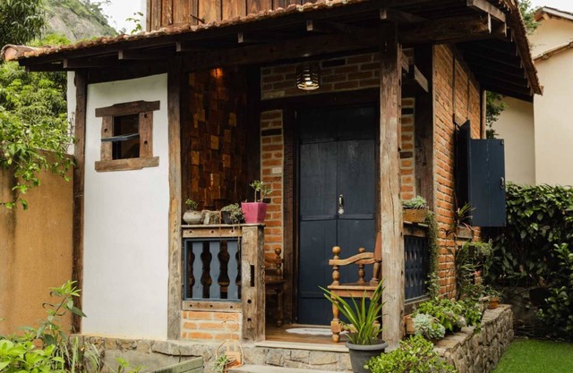 Chalé em Venda Nova com Vista para Montanha