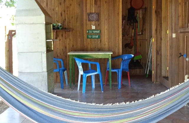 Chalé em Meio a Natureza, Localizada a 800 Metros do Mar!