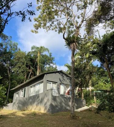 Chalé Frente Represa