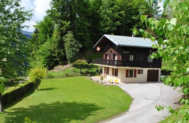 chalet 10 people