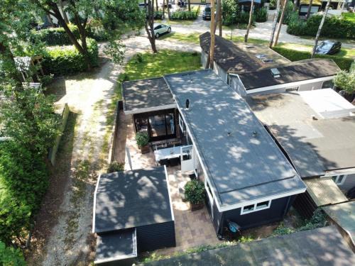 Chalet bosrijk Midden in de natuur-eten&drinken-activiteiten-ontspanning-en nog veel meer