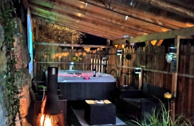 Chalet Couple Avec Jacuzzi Privatif