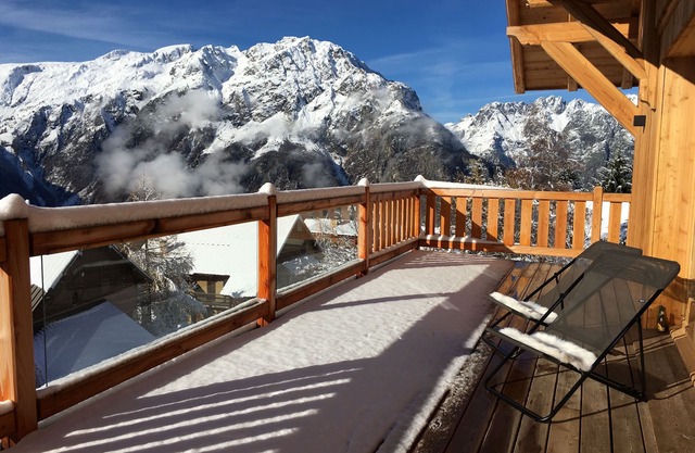 Chalet d'exception* with wellness area