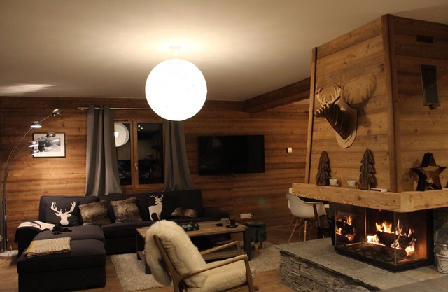Chalet for up to 12 people, 4 bedrooms, 165 m2 +ski room