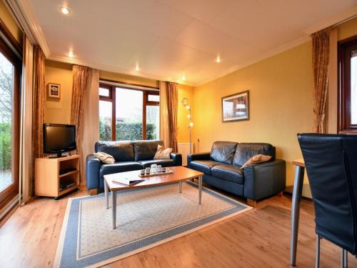 Chalet in Garderen with Fenced Garden