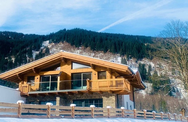Chalet in Krimml near Ski Slopes