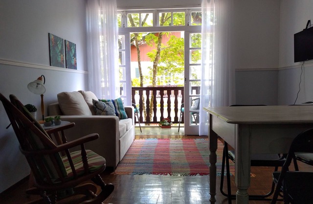 Chalet in the woods and close to everything