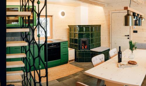 Chalet Lepenatka with Sauna - I feel Alps