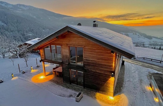 Chalet mit Bergblick & Sauna