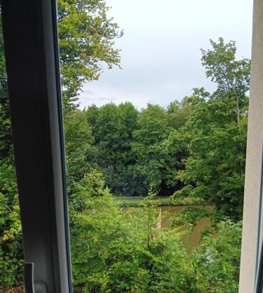 chambre privée dans une maison familiale