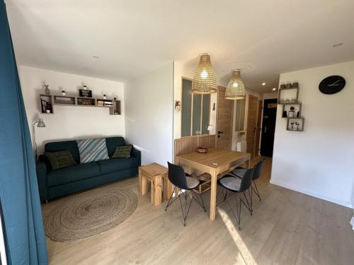 Charmant 2 pièces cabine, 4 pers, terrasse sud, proche village et pistes, parking privé - FR-1-572-293