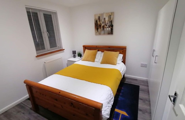 Charming 1-Bed Apartment in Coventry