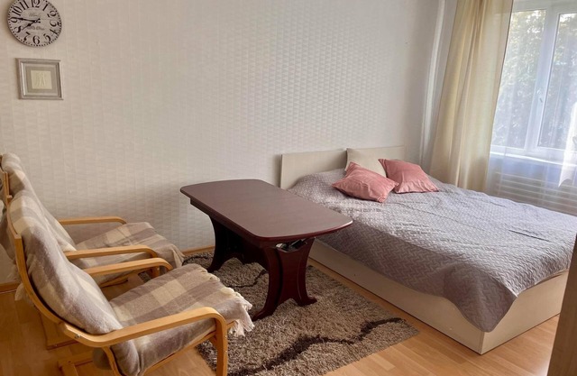 Charming 1-bedroom apartment in delightful Kaunas with WiFi