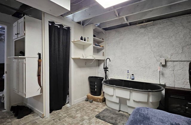 Charming 2-bedroom in Davenport