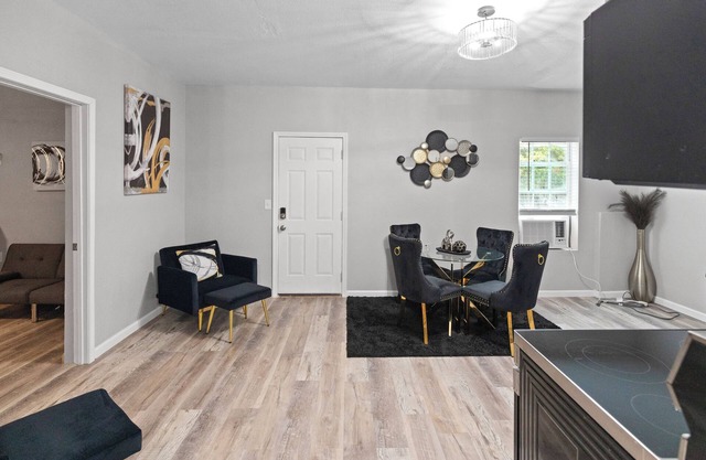 Charming 2BD/1BTH Home Near Atlanta Airport