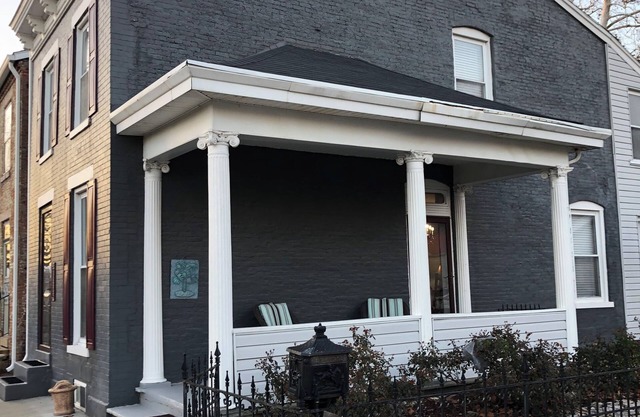 Charming 3-bedroom house in lovely downtown Madison.