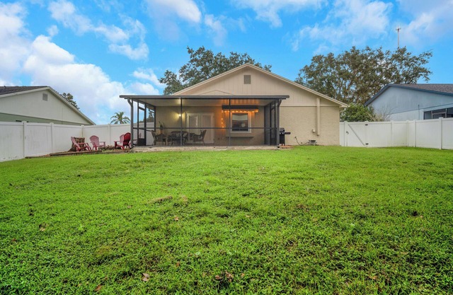 Charming 3-bedroom Pet Friendly house in tranquil Riverview