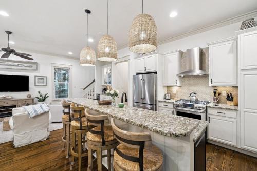 Charming 4 BR Family Beach Retreat - 25 Half Moon, WaterSound West Beach home