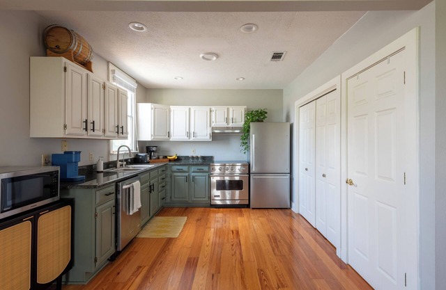 Charming Algiers Point Home with Panoramic River Views of the Mississippi River